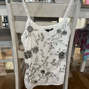 5/$10 White House Black market beaded tank Size XXSP